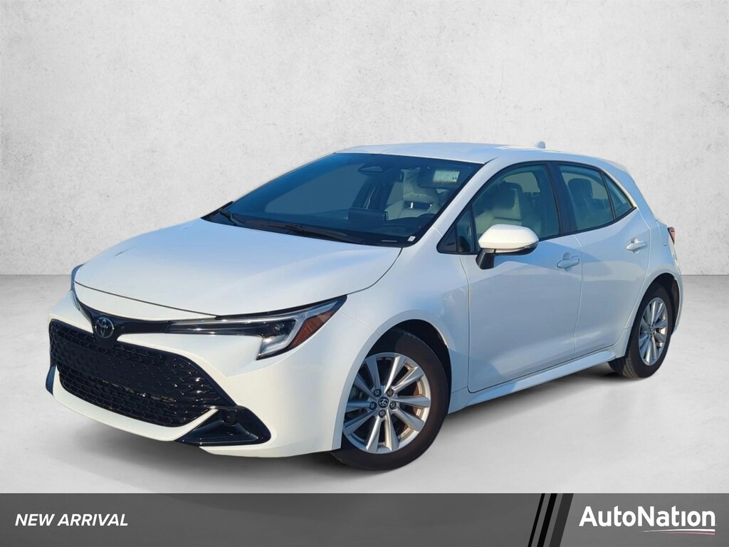 Used 2023 Toyota Corolla Hatchback SE Hatchback