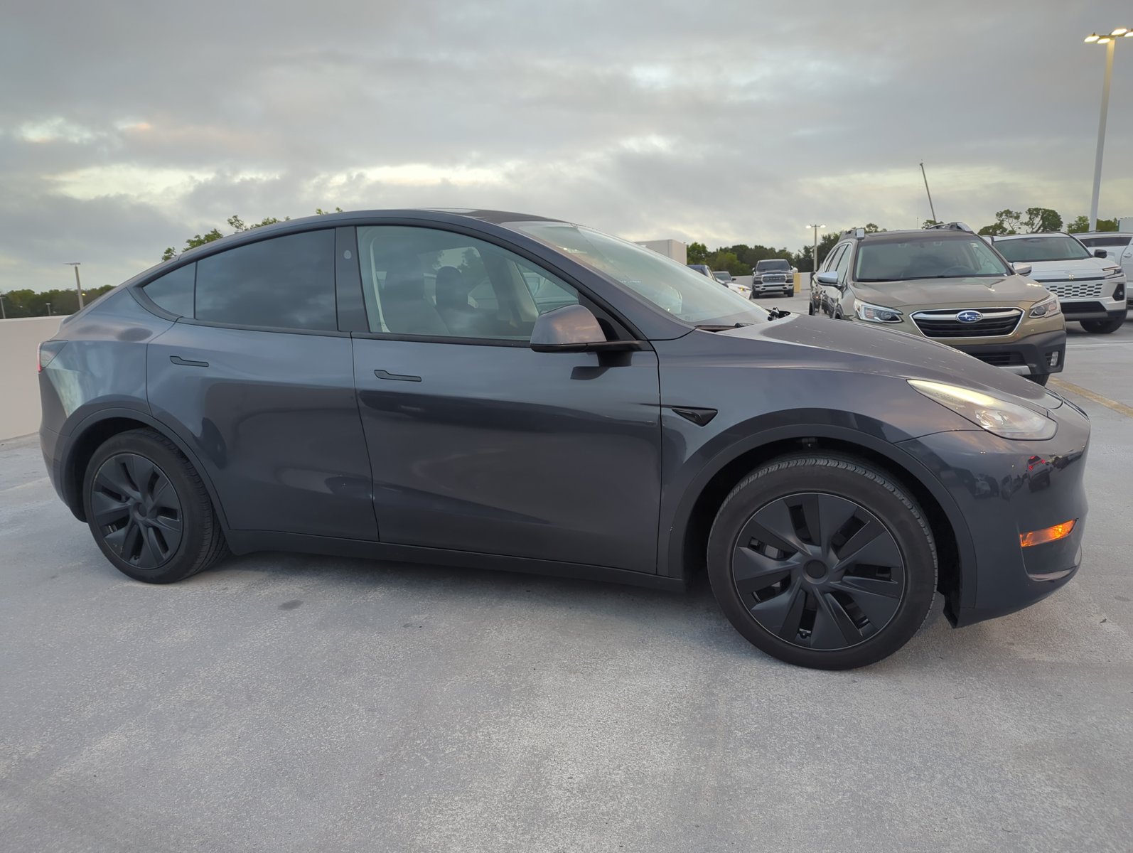 Used 2025 Tesla Model Y Long Range SUV