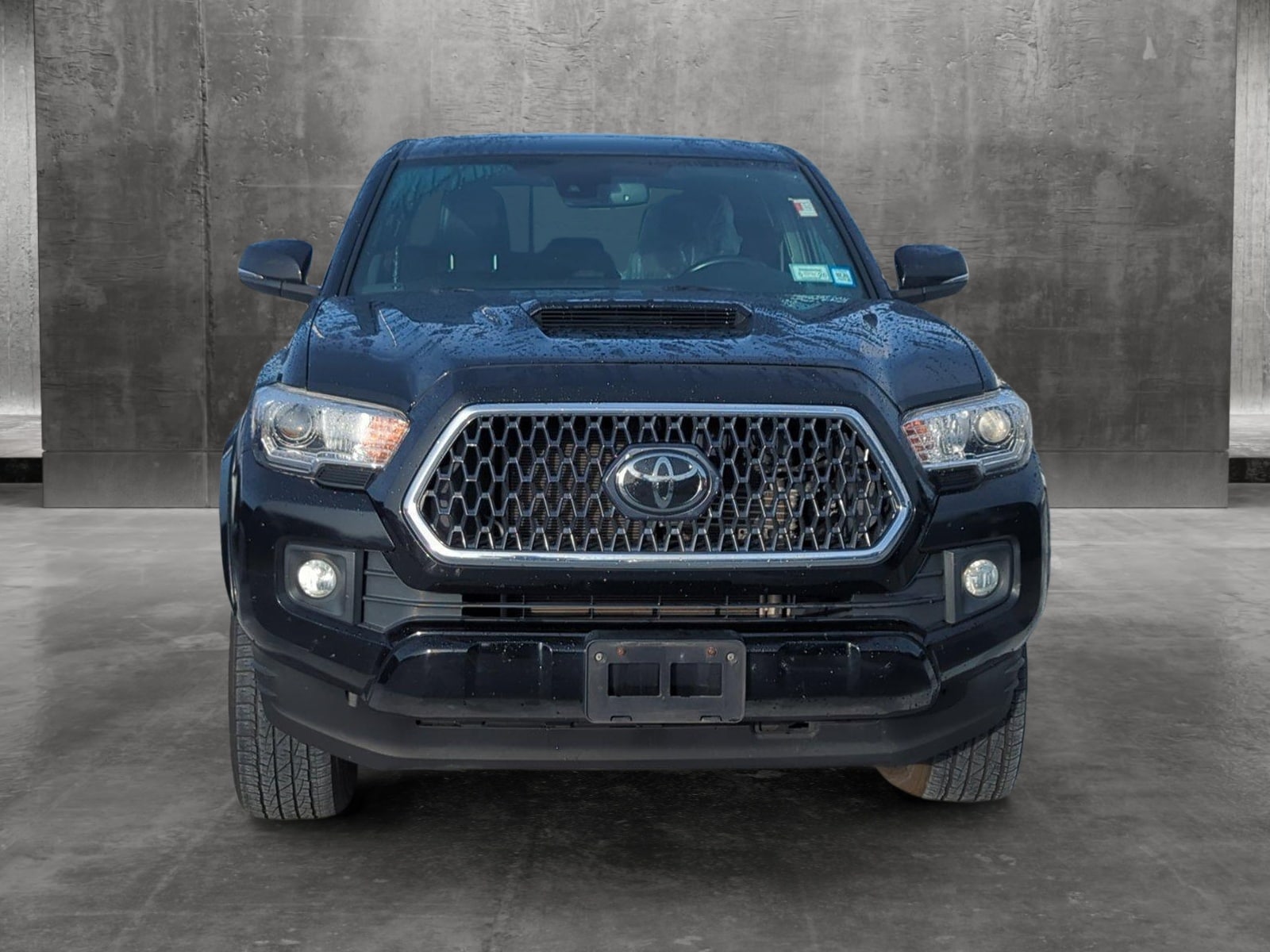 Used 2019 Toyota Tacoma TRD Sport with VIN 3TMDZ5BN6KM074066 for sale in Fort Myers, FL