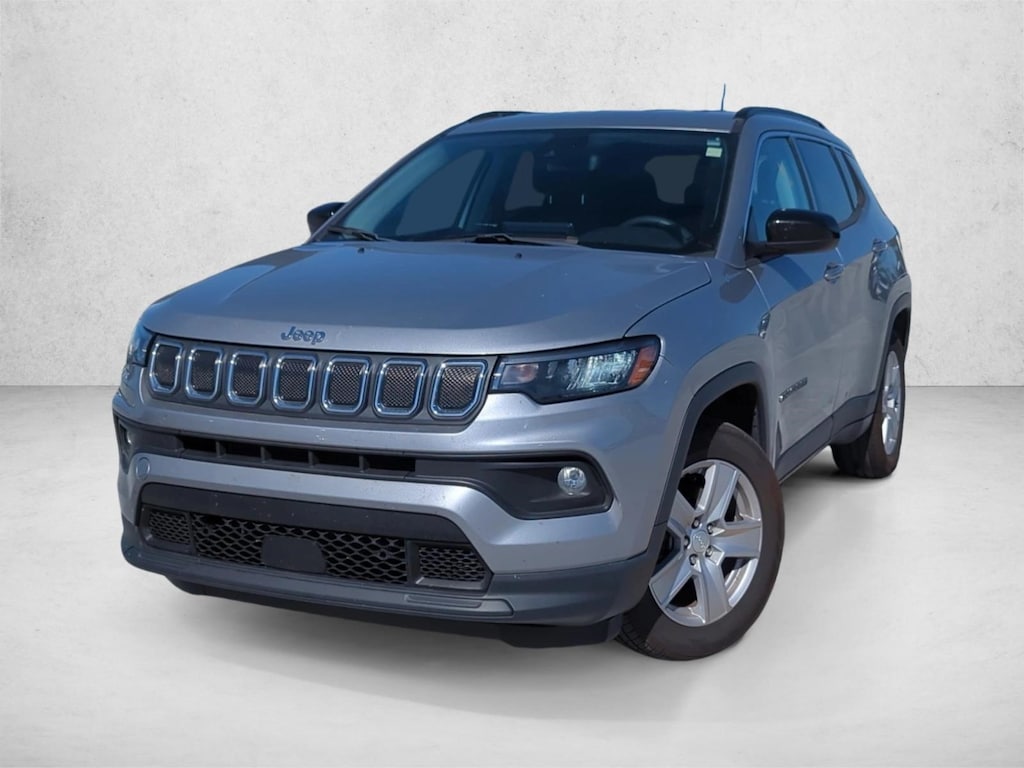Used 2022 Jeep Compass Latitude SUV
