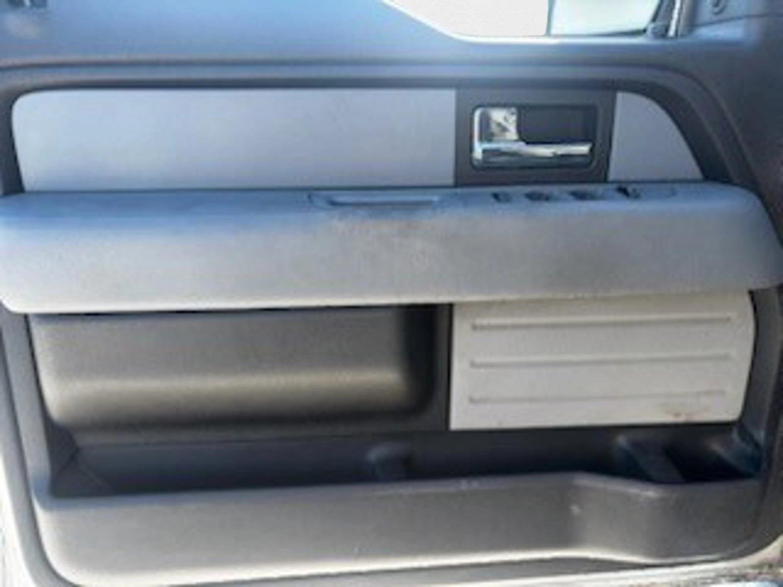 2012 Ford F-150 XLT photo 2