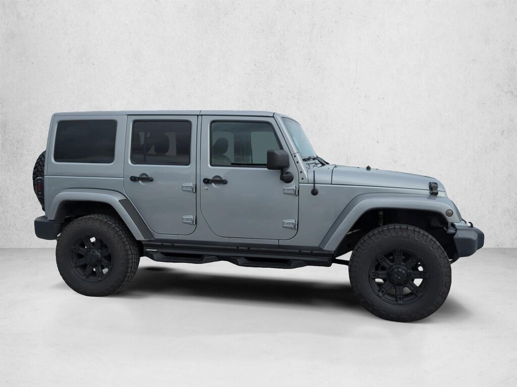 Used 2014 Jeep Wrangler Unlimited Sahara 4x4 SUV