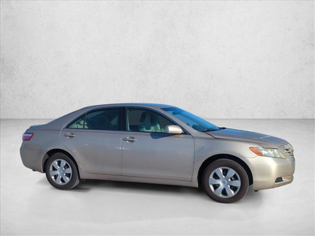 Used 2009 Toyota Camry LE Sedan