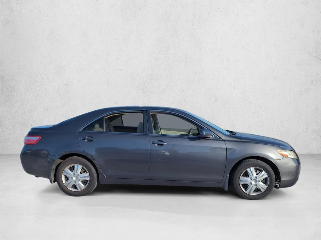 Used 2007 Toyota Camry LE Sedan
