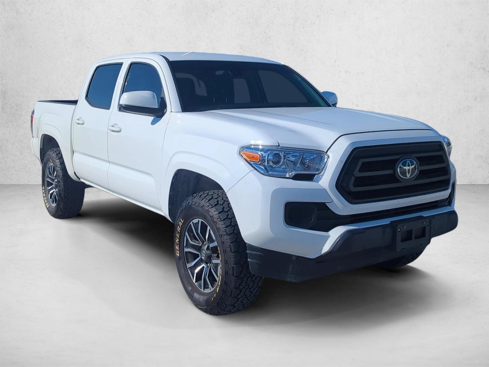 2023 Toyota Tacoma 4x4 SR Double Cab V6 photo 3
