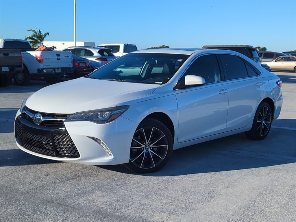 Used 2017 Toyota Camry XSE V6 Sedan