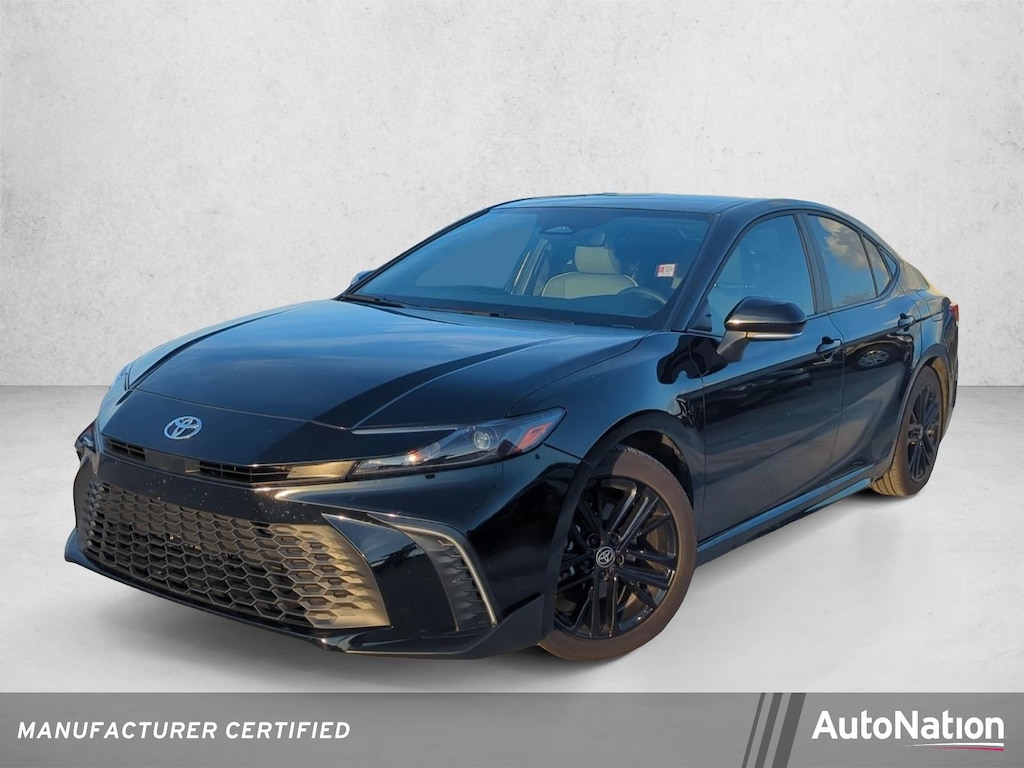 Used 2026 Toyota Camry SE Sedan