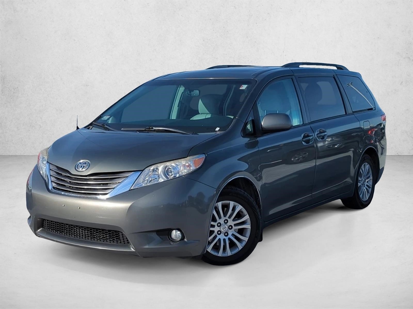 2011 Toyota Sienna XLE
