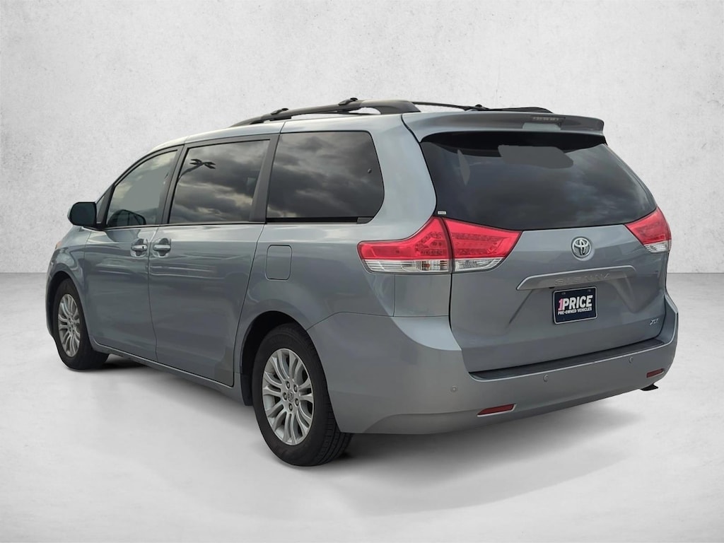 Used 2013 Toyota Sienna XLE V6 8 Passenger Van