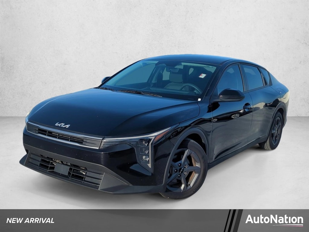 Used 2025 Kia K4 LXS Sedan