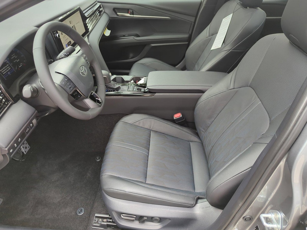 New 2025 Toyota Camry XSE Sedan