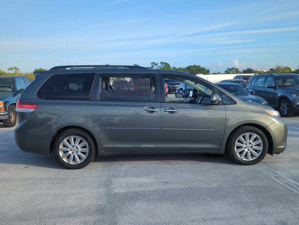 Used 2012 Toyota Sienna Limited V6 7 Passenger Van