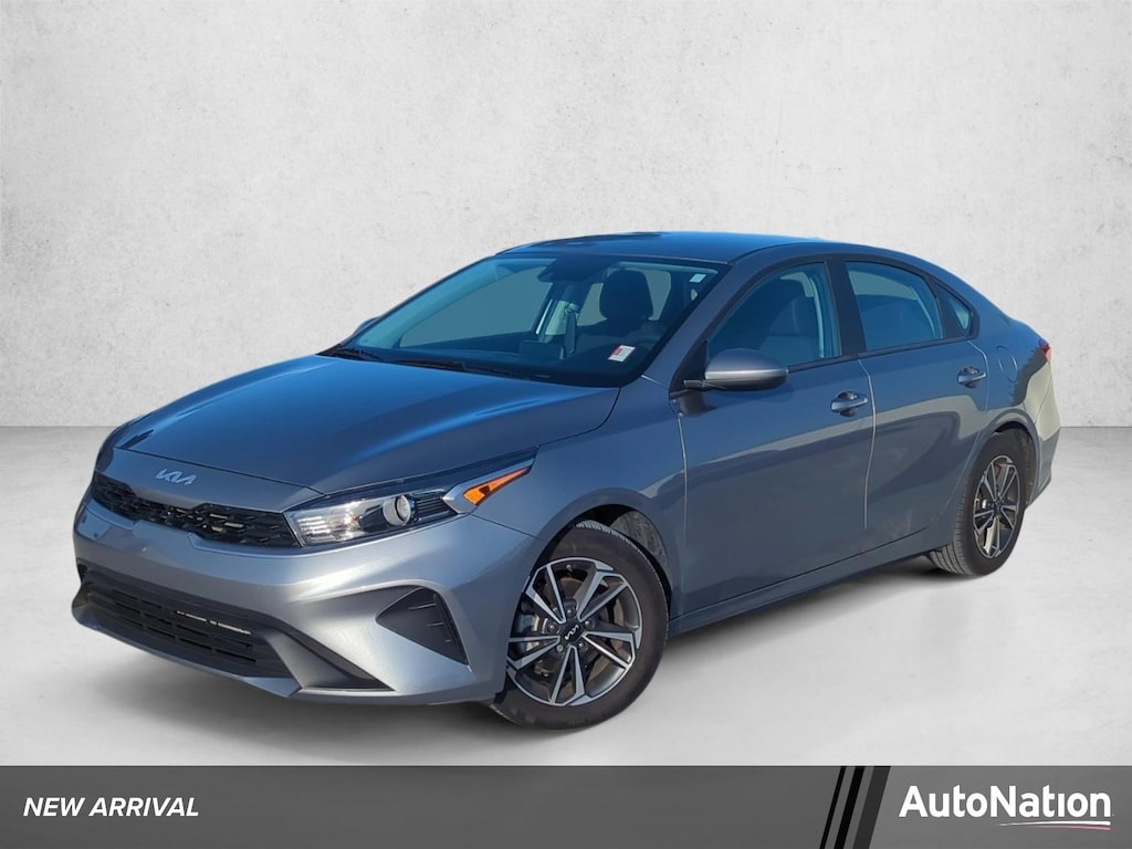 Used 2023 Kia Forte LXS Sedan