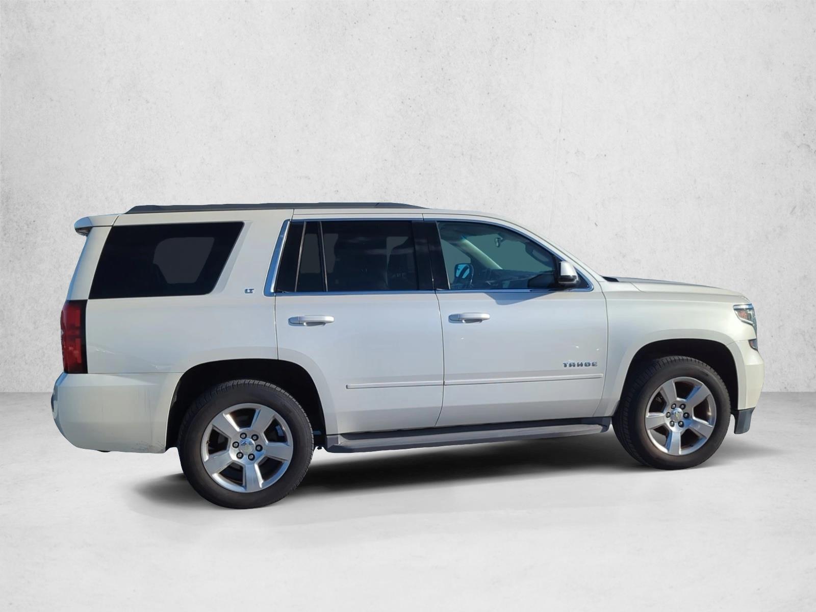 2015 Chevrolet Tahoe LT photo 4