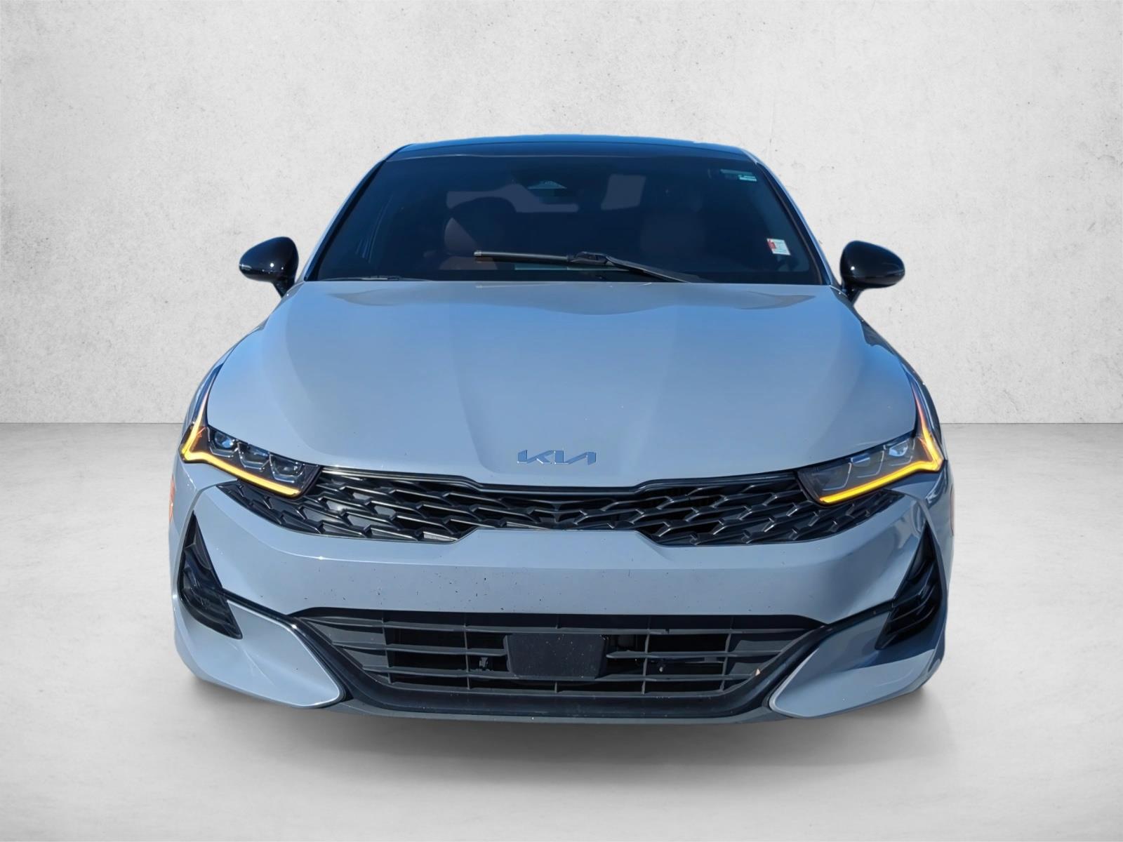 2024 Kia K5 GT-Line photo 2