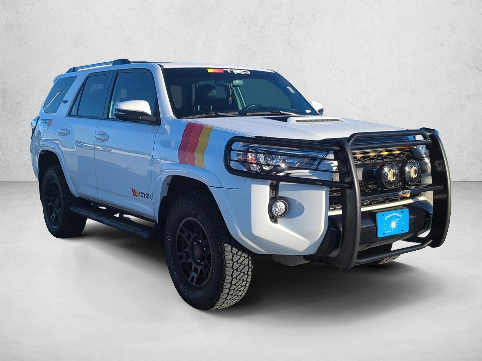 2018 Toyota 4Runner TRD Premium 4WD photo 3
