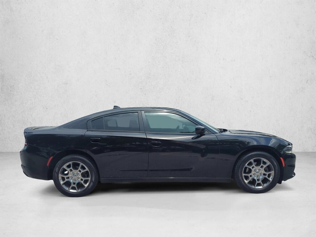 Used 2016 Dodge Charger SXT Sedan