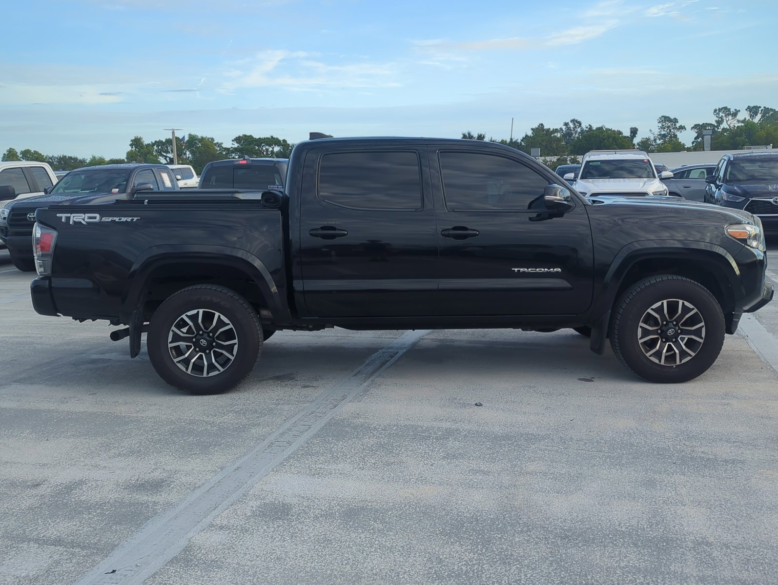 2020 Toyota Tacoma TRD Sport Double Cab V6 photo 4