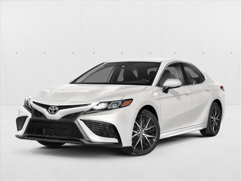 Used 2023 Toyota Camry SE Sedan