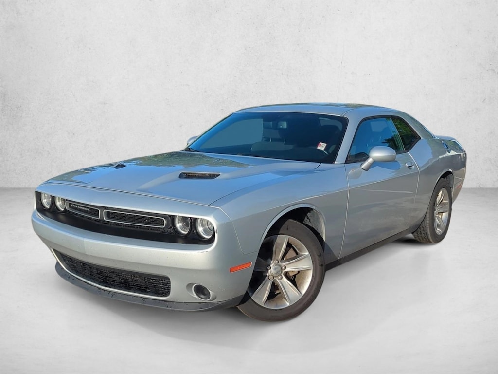 Used 2019 Dodge Challenger SXT Coupe