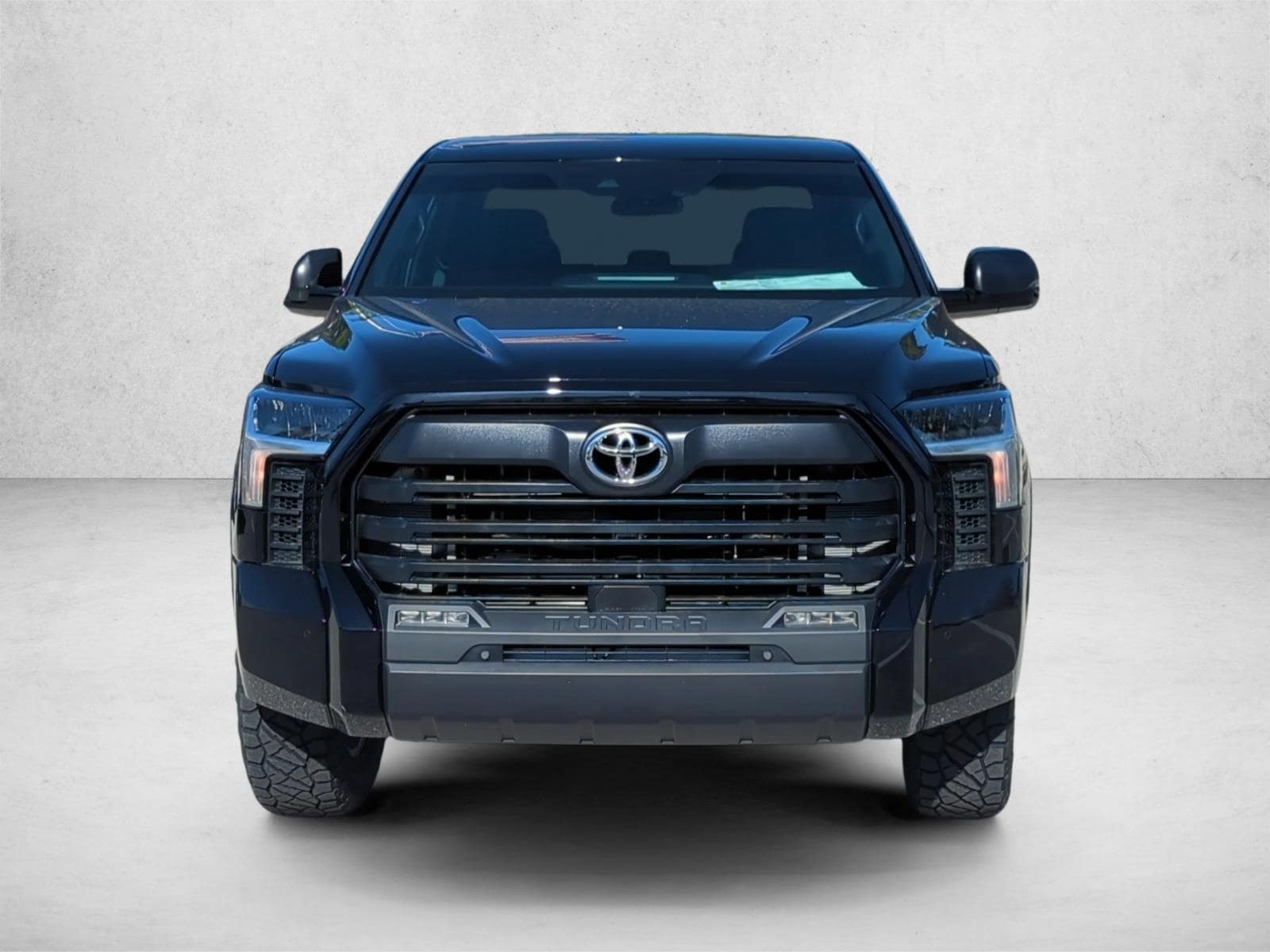 2025 Toyota Tundra SR5 - Photo 6
