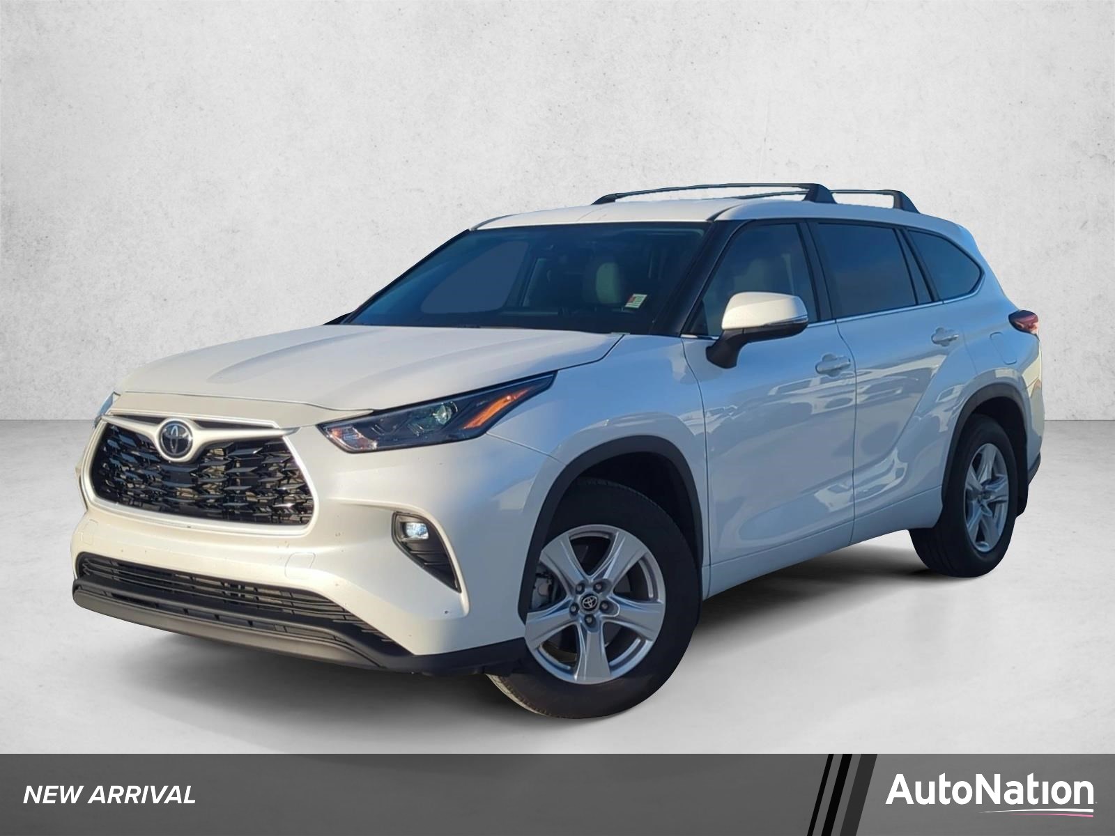Certified 2025 Toyota Highlander LE SUV