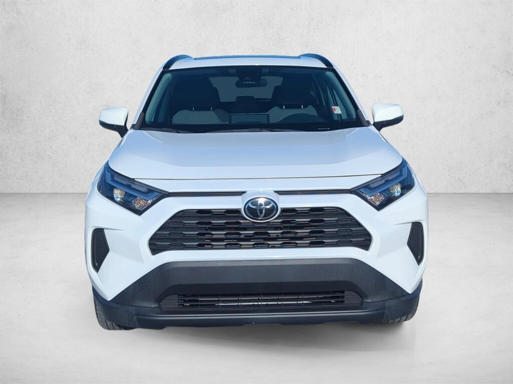 Used 2022 Toyota RAV4 XLE SUV