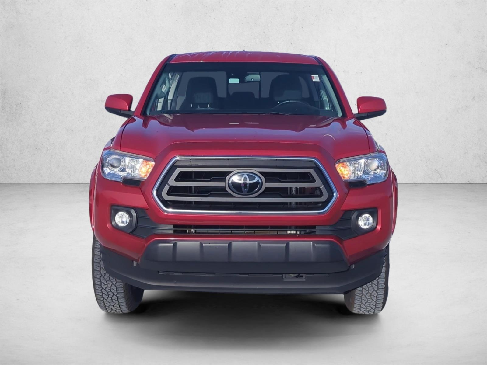 2021 Toyota Tacoma SR5 V6 photo 2
