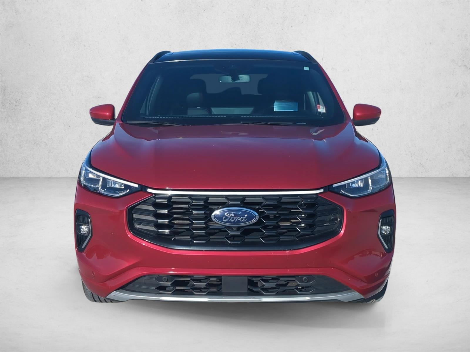 2023 Ford Escape ST-Line Elite photo 2