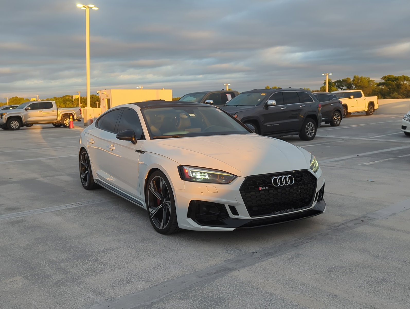 2019 Audi RS 5 Sportback photo 2