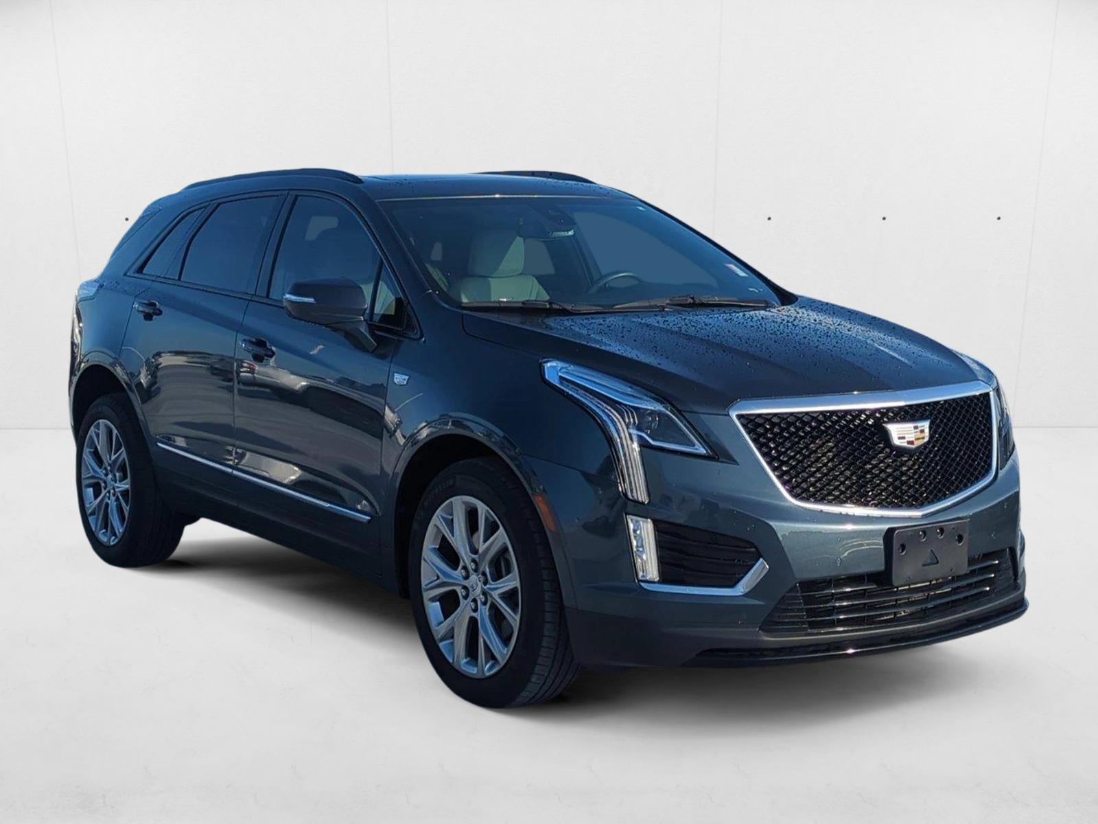 2020 Cadillac XT5 Sport photo 3