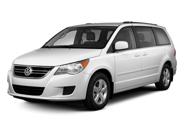 2011 Volkswagen Routan SE