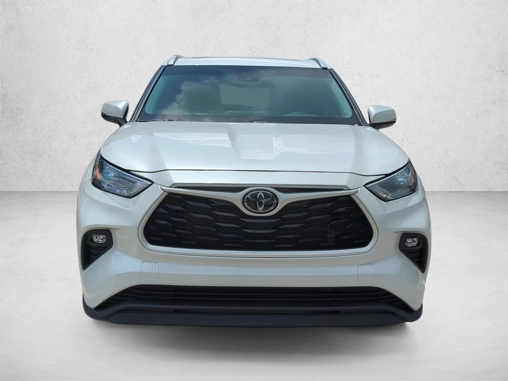 Certified 2024 Toyota Highlander XLE SUV