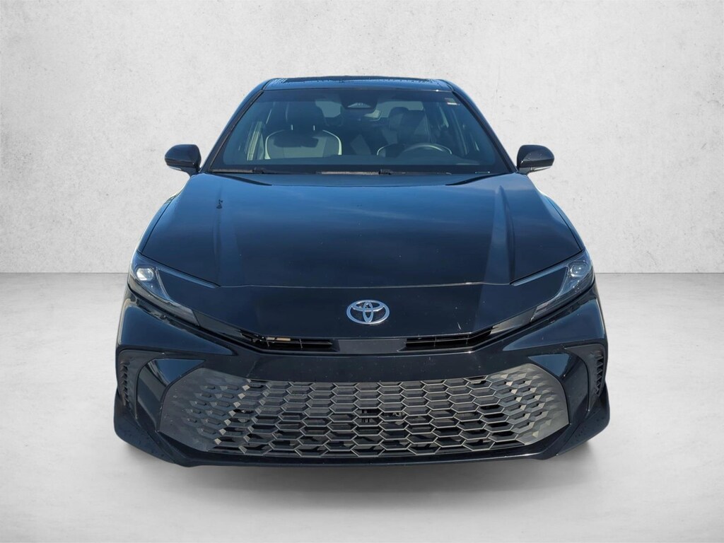 Used 2025 Toyota Camry SE Sedan