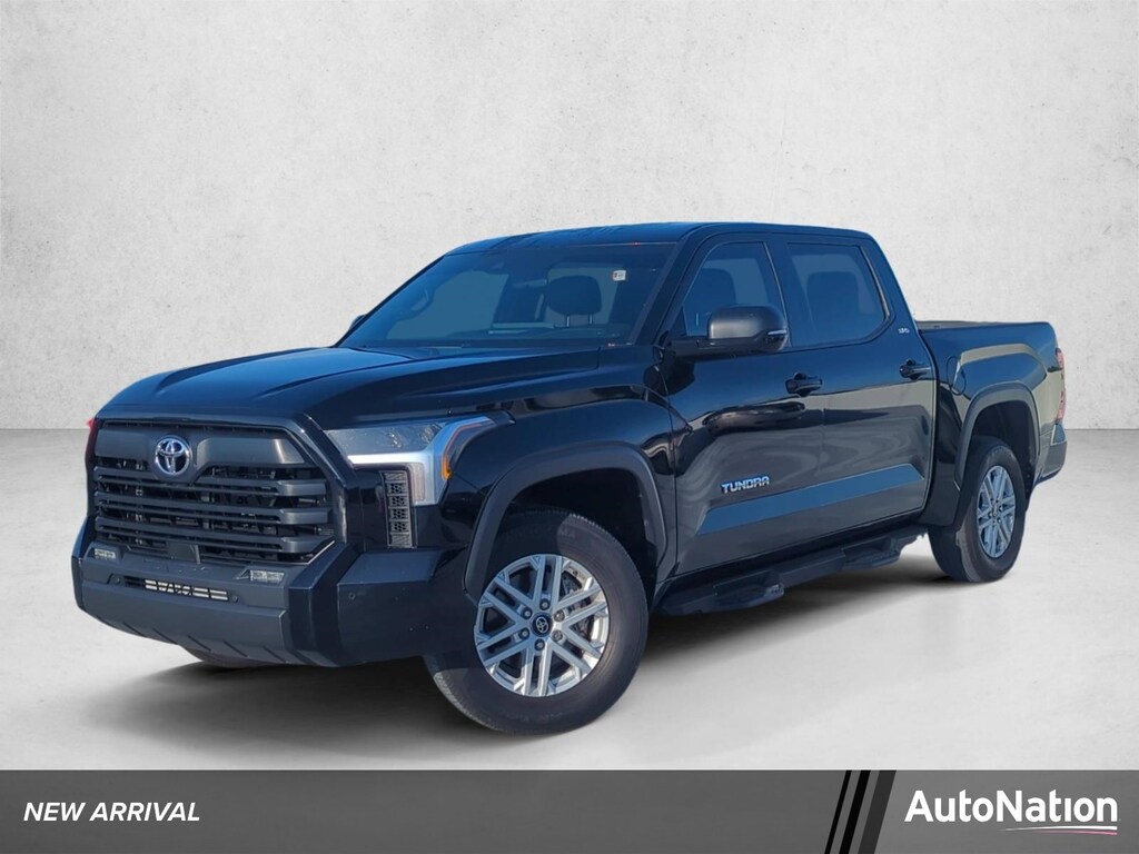 Used 2025 Toyota Tundra SR5 Truck CrewMax