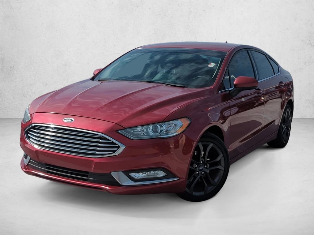 Used 2018 Ford Fusion SE Sedan