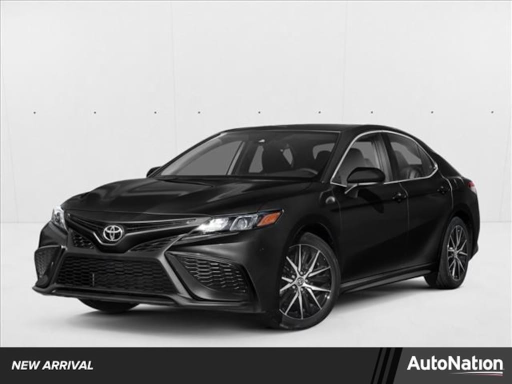 Used 2021 Toyota Camry SE Sedan