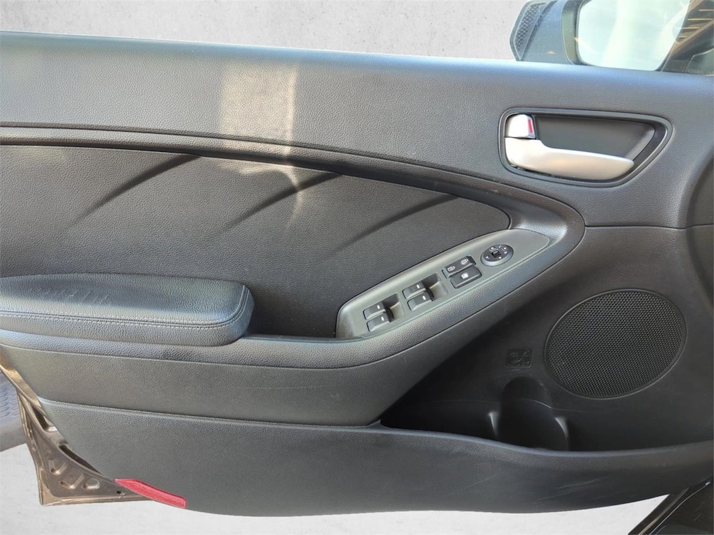 Used 2017 Kia Forte LX Sedan