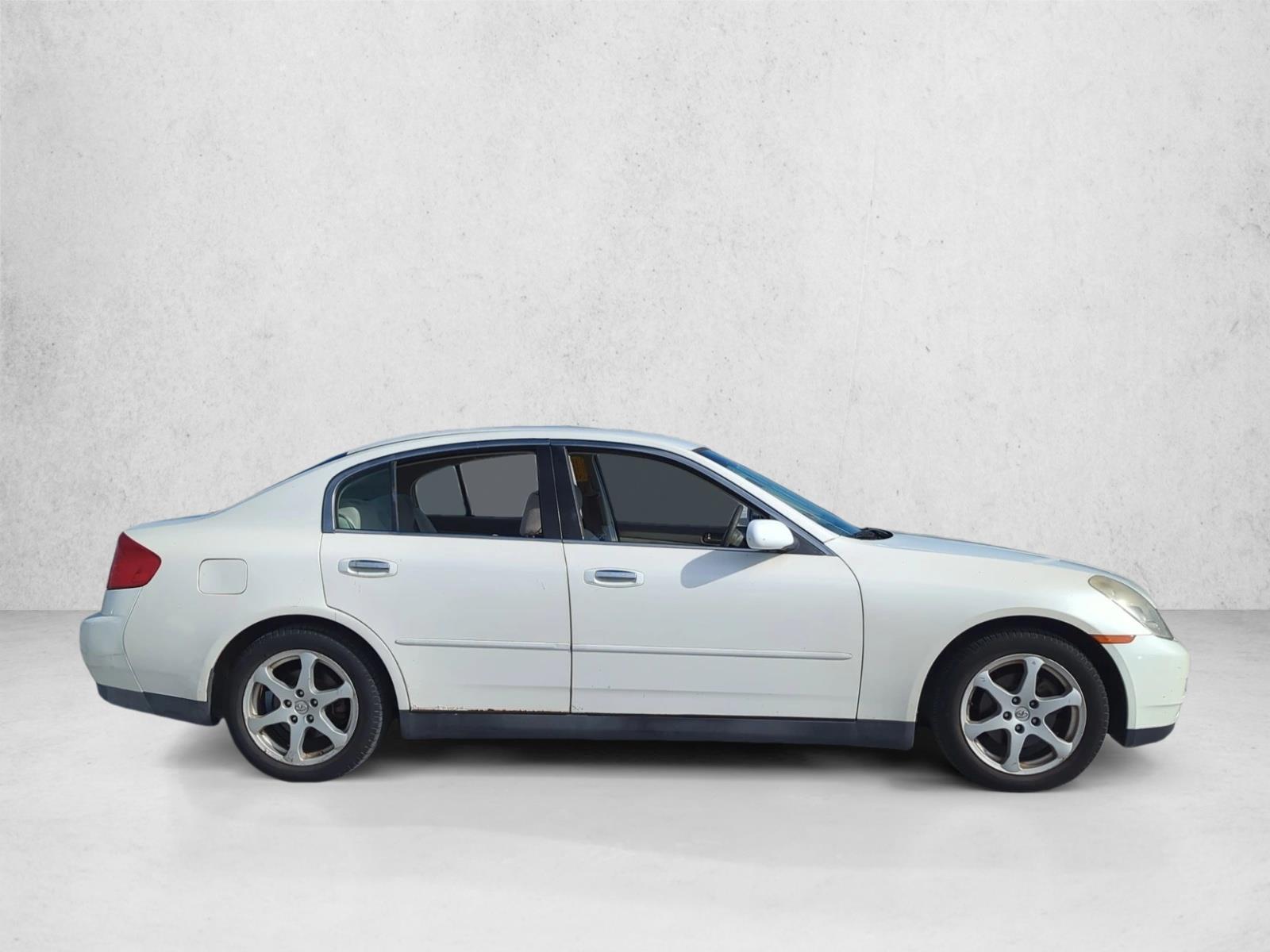 2004 Infiniti G35 Base photo 4
