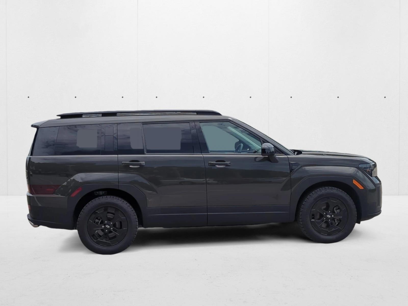2025 Hyundai Santa Fe XRT photo 2