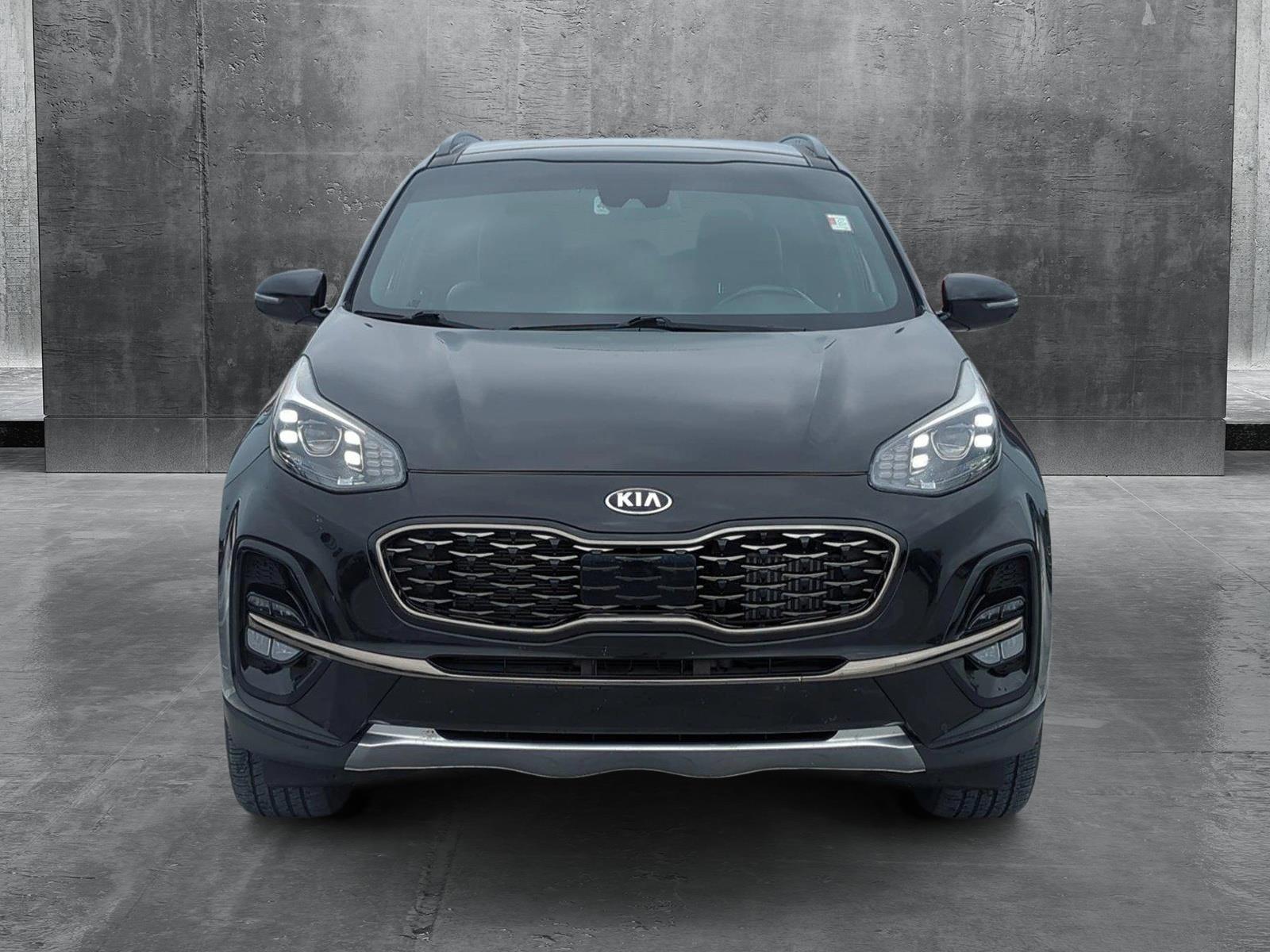 2022 Kia Sportage SX Turbo photo 2