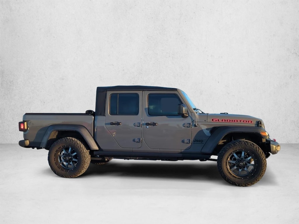 Used 2020 Jeep Gladiator Sport Truck Crew Cab