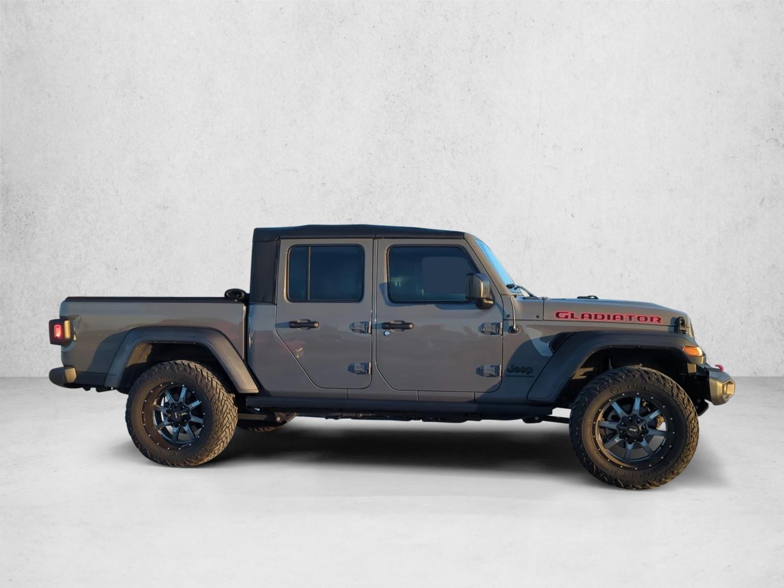 2020 Jeep Gladiator Sport photo 4