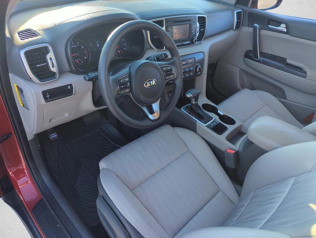 Used 2017 Kia Sportage LX SUV