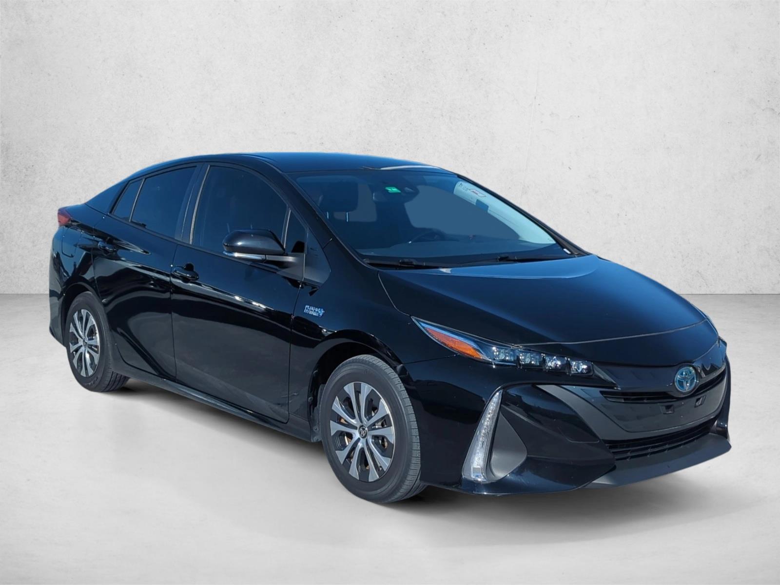 2021 Toyota Prius Prime XLE photo 3