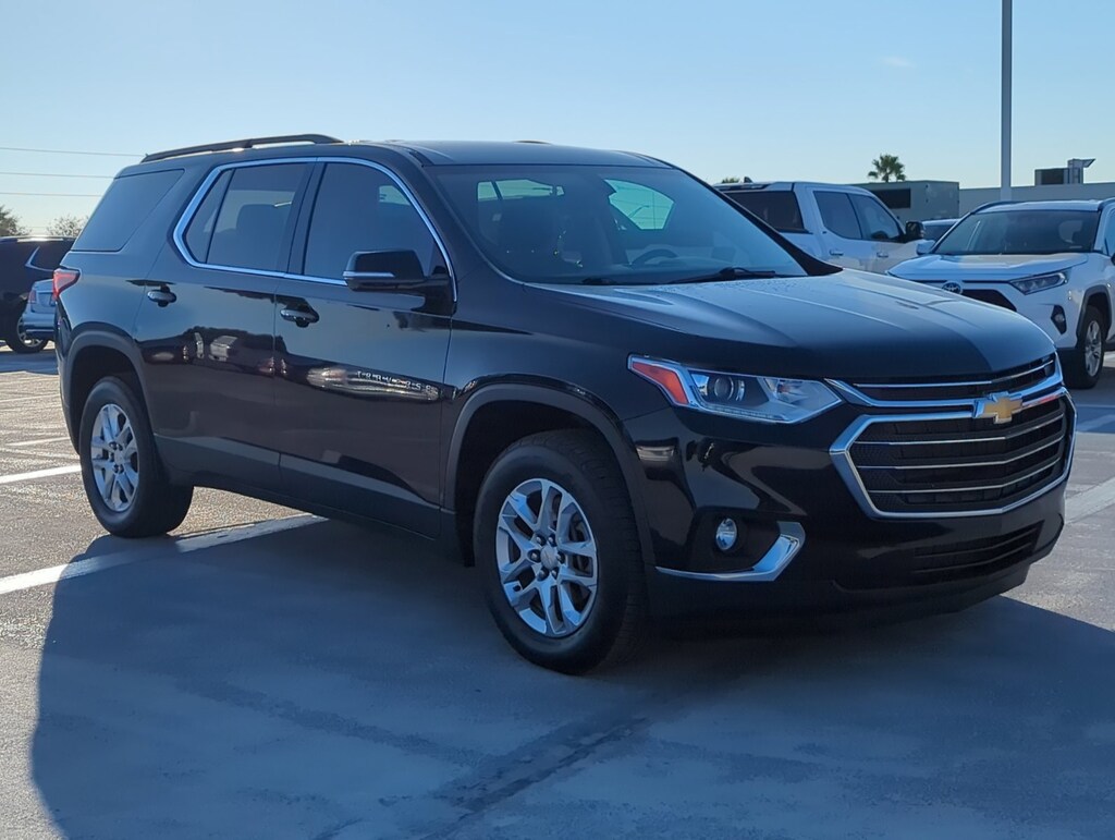 Used 2020 Chevrolet Traverse LT Cloth w/1LT SUV