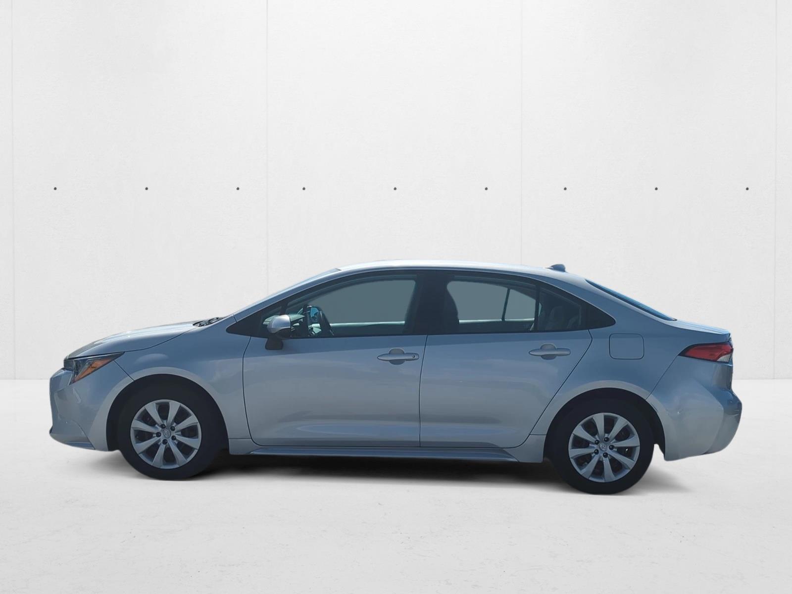 2022 Toyota Corolla LE photo 4