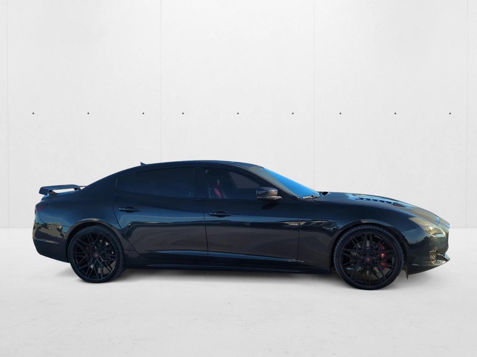 2016 Maserati Quattroporte GTS photo 4