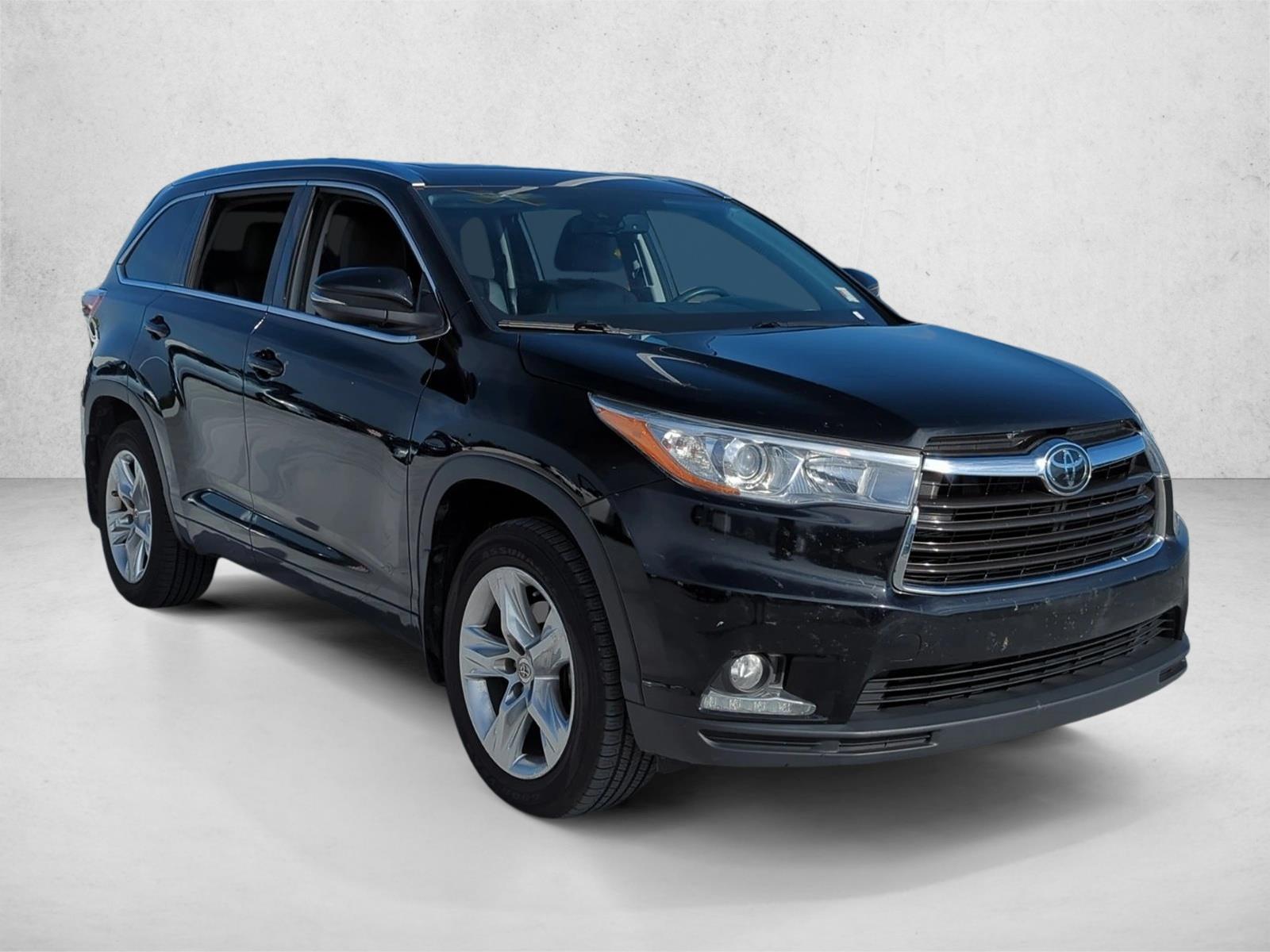 2015 Toyota Highlander Limited Platinum photo 3