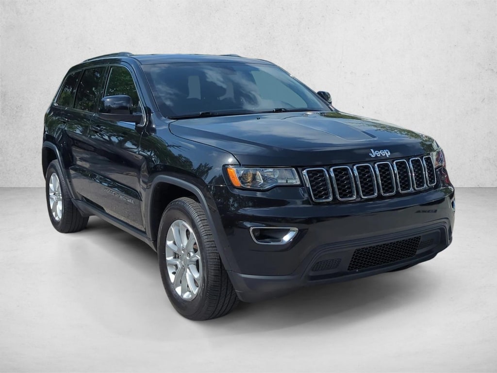 Used 2021 Jeep Grand Cherokee Laredo SUV
